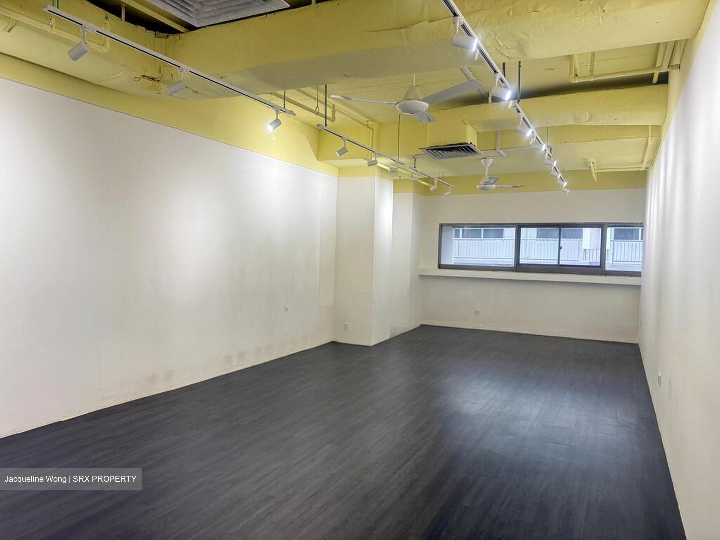 Orchard Towers (D9), Office #565887641